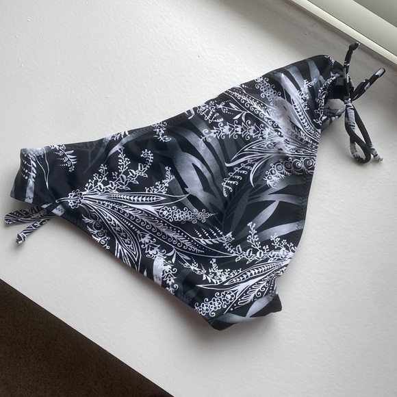 Bikini bottoms - Picture 3 of 4